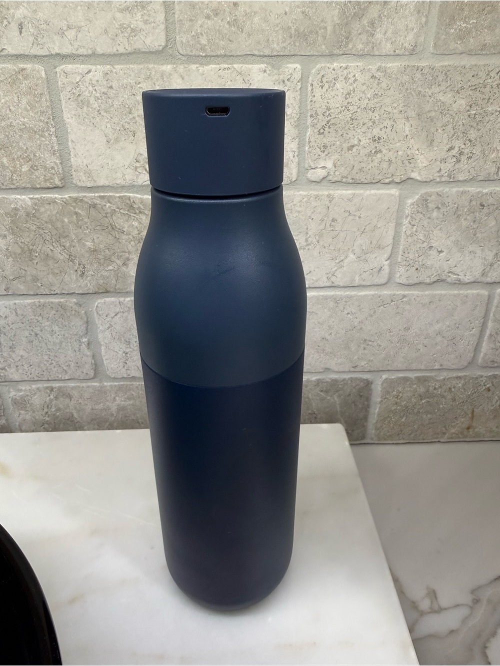 LARQ Self Cleaning And Insulated 25 oz Water Bottle - Picture 3 of 5